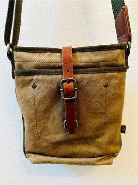 TSD BRAND Forest 100% Cotton Canvas Crossbody bag